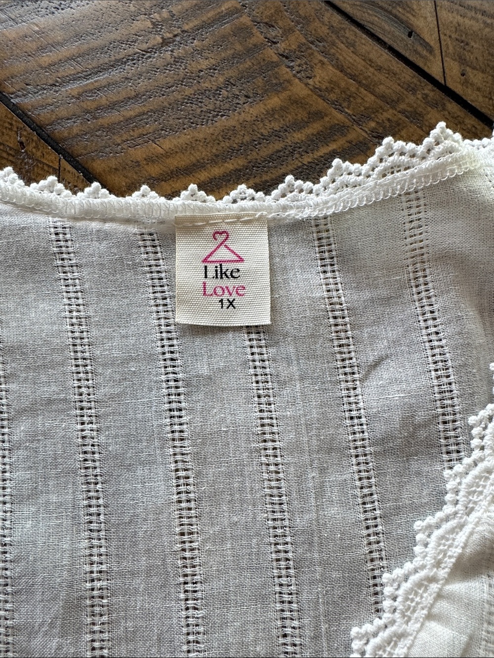 Like Love Boho Lace-Trim Peasant Top - White Sz 1X - Picture 2 of 5